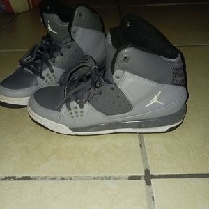 Jordans 6 youth